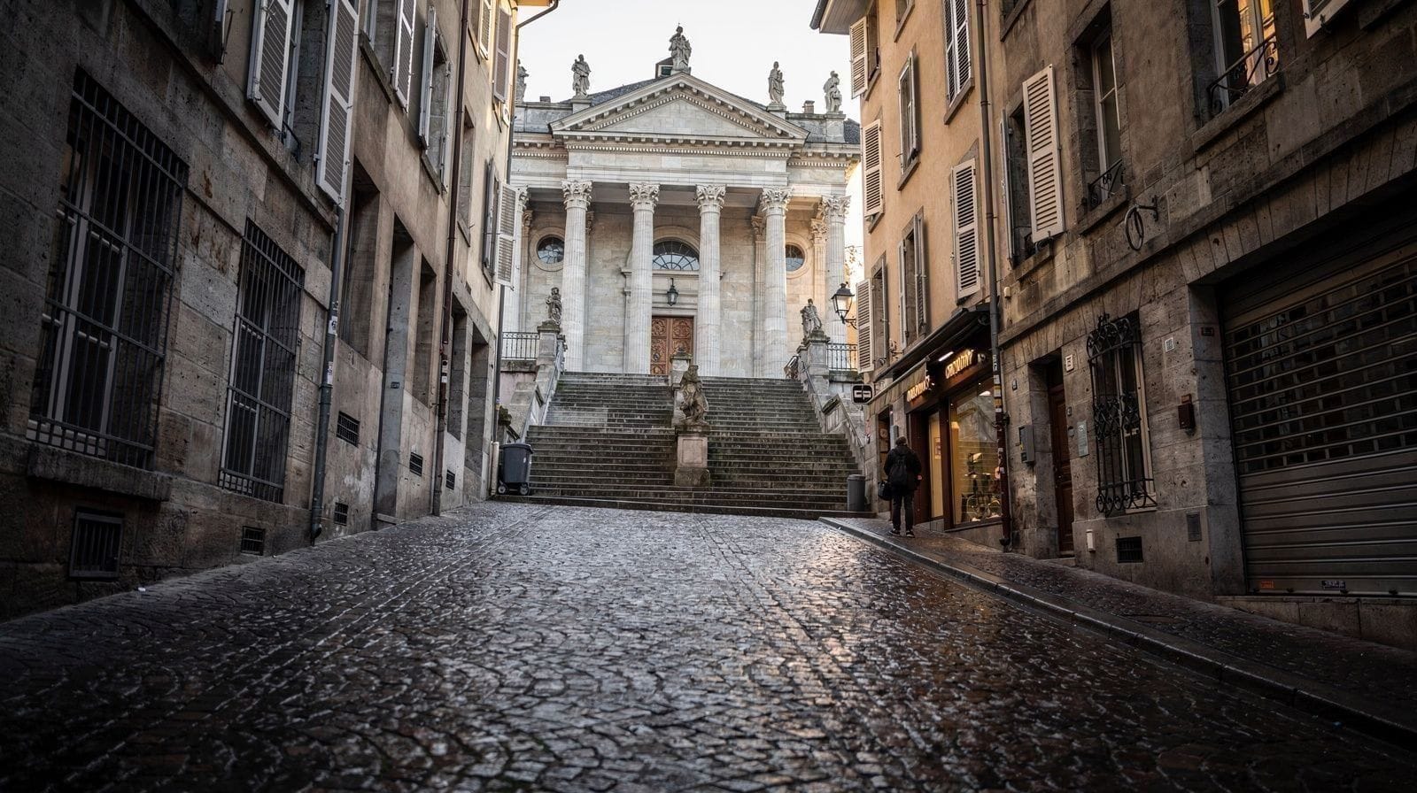 Geneva's Old Town: What to See and How to Walk It