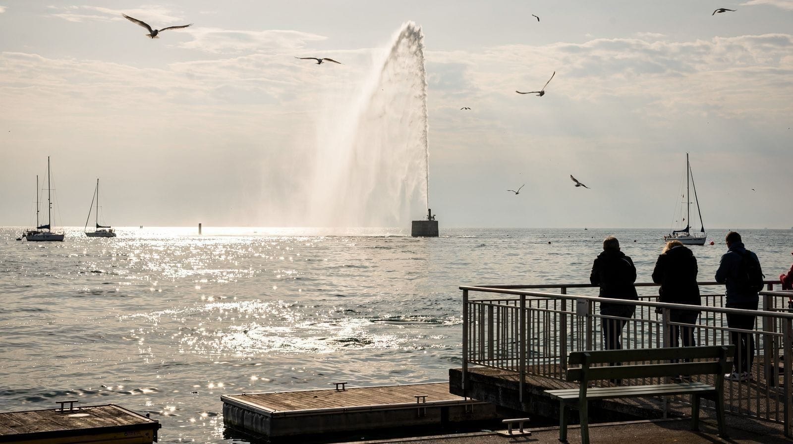 The Jet d'Eau & Lake Geneva Waterfront