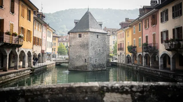 Annecy Day Trip from Geneva: The Complete Guide