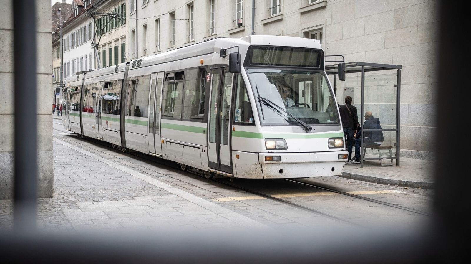 Getting Around Geneva: Trams, Buses, Mouettes and the Free Transport Card