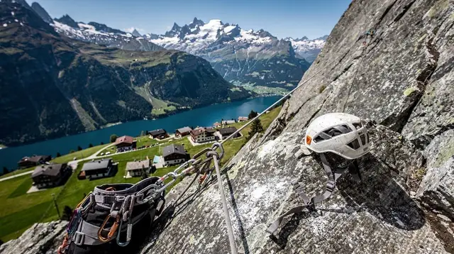 Interlaken Adventure Sports: Paragliding, Canyoning and the Jungfrau Region