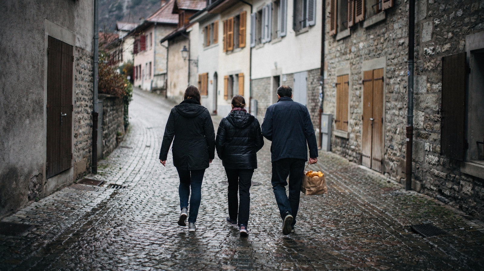 Lausanne Food Tours: A Gourmet Walk Through the Vaud Capital