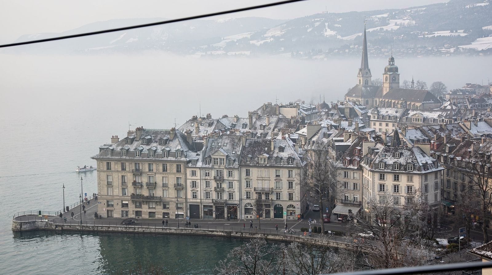A Winter Weekend from Geneva: Megève or Chamonix by Car